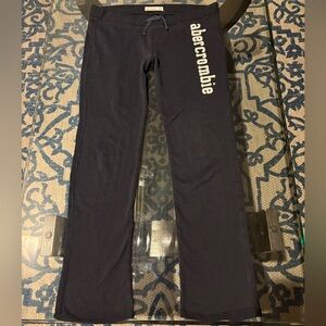 Y2K Abercrombie & Fitch navy blue sweatpants flared